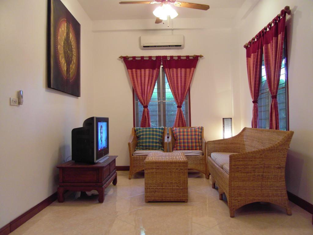 Palm Village Rawai Kültér fotó
