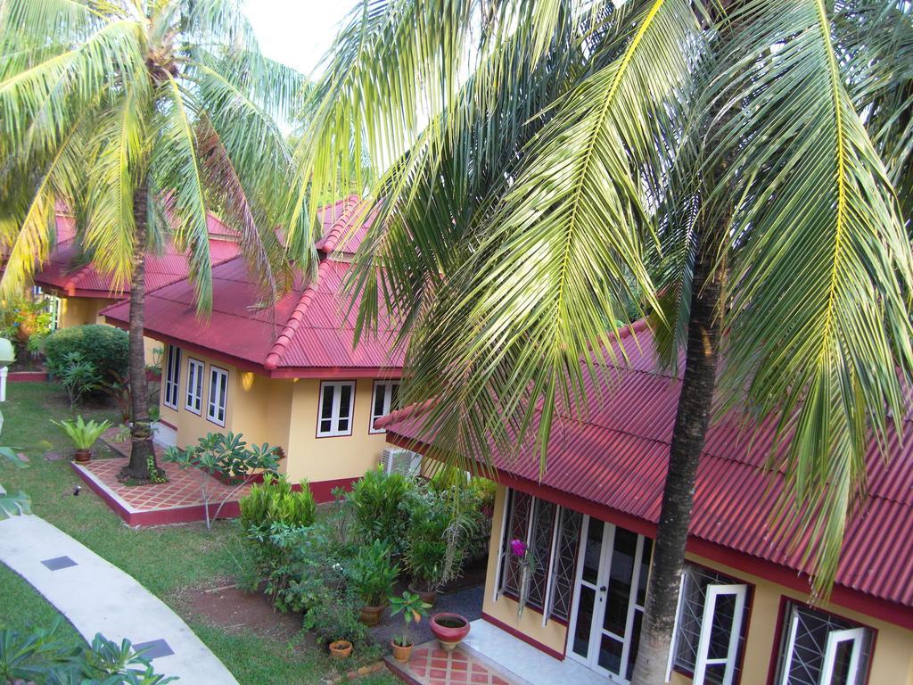 Palm Village Rawai Kültér fotó